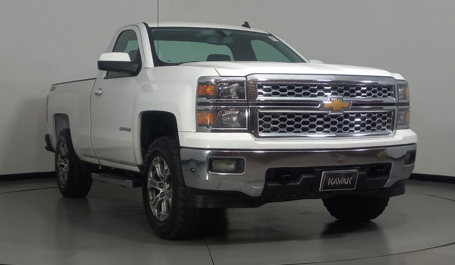 Chevrolet Cheyenne 5.3 2500 CHEYENNE CAB REG N V8 AT Pickup 2014