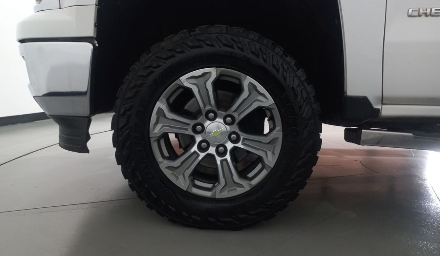 Chevrolet Cheyenne 5.3 2500 CHEYENNE CAB REG N V8 AT Pickup 2014