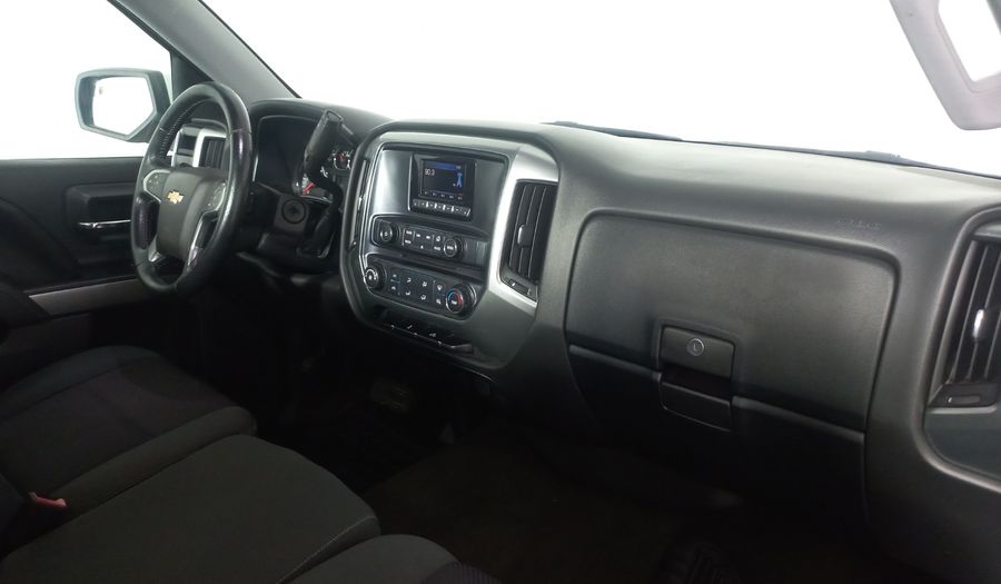 Chevrolet Cheyenne 5.3 2500 CHEYENNE CAB REG N V8 AT Pickup 2014