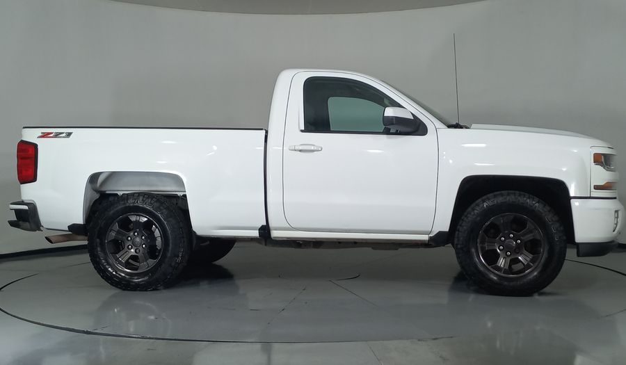 Chevrolet Cheyenne 5.3 2500 CHEYENNE CAB REG H AT 4WD Pickup 2016