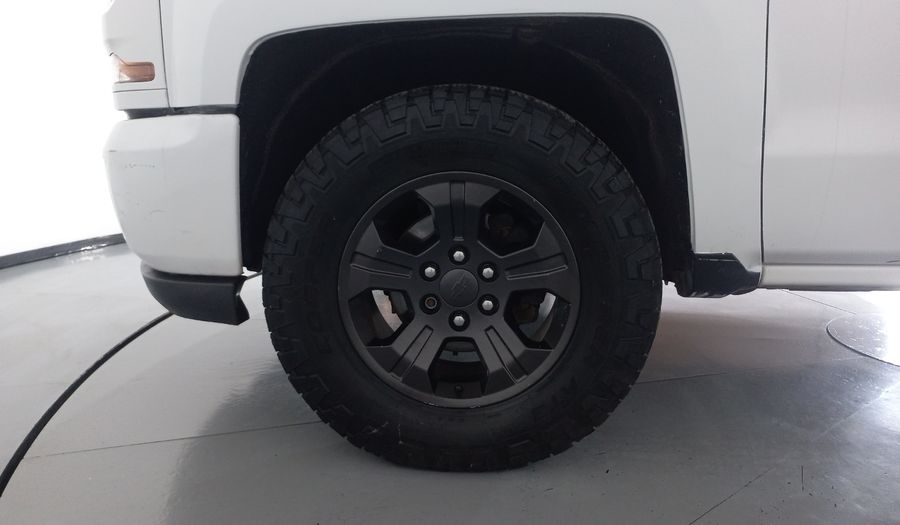 Chevrolet Cheyenne 5.3 2500 CHEYENNE CAB REG H AT 4WD Pickup 2016