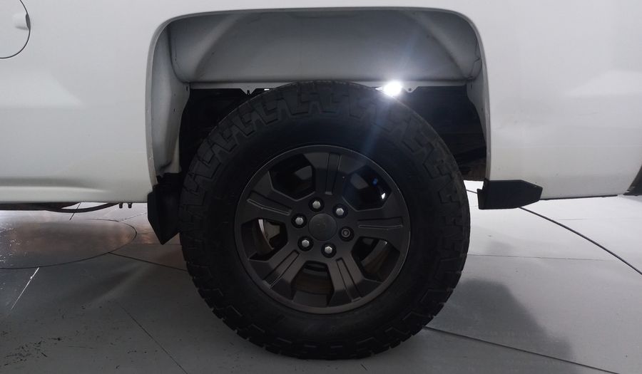 Chevrolet Cheyenne 5.3 2500 CHEYENNE CAB REG H AT 4WD Pickup 2016