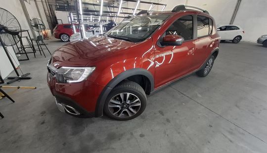 Renault • Sandero Stepway