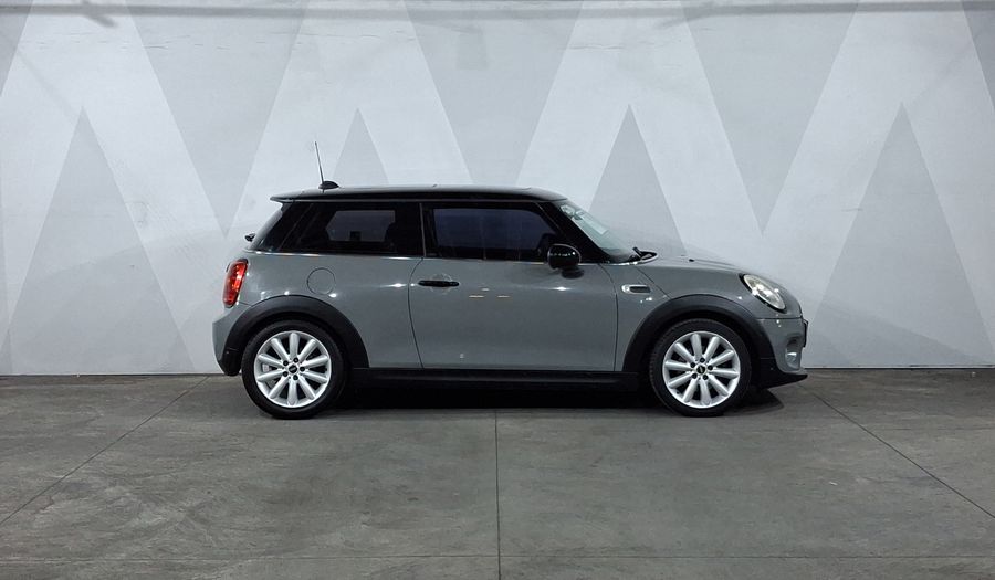 Mini Cooper 1.5 COOPER PEPPER AT Hatchback 2017