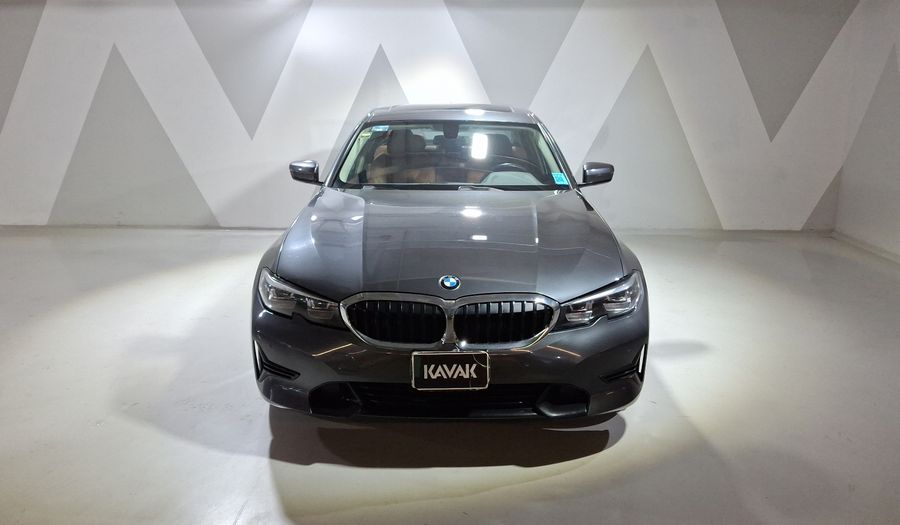 Bmw Serie 3 2.0 330I AUTO Sedan 2021