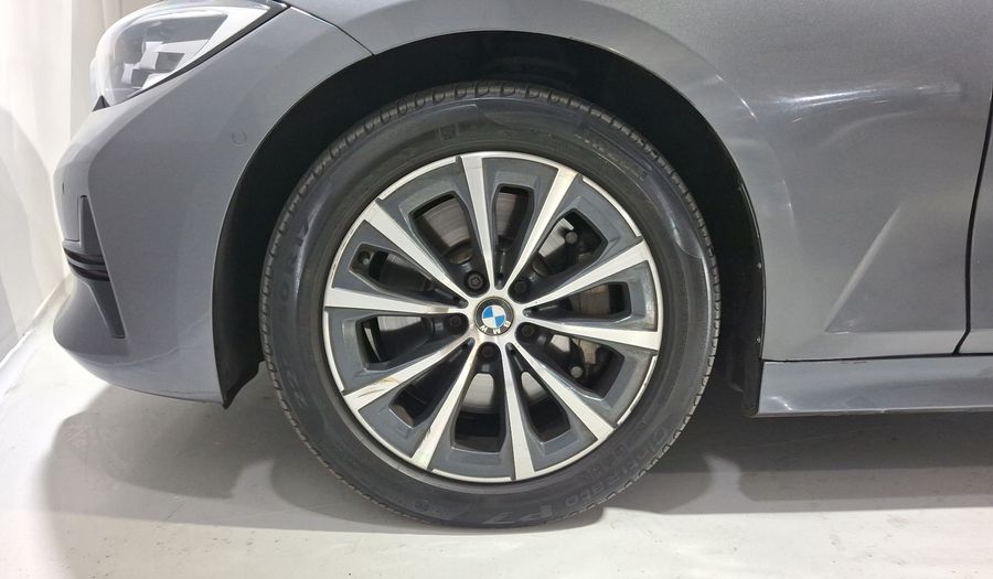 Bmw Serie 3 2.0 330I AUTO Sedan 2021