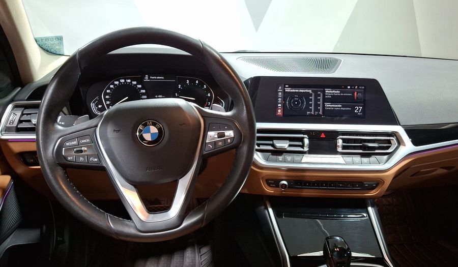 Bmw Serie 3 2.0 330I AUTO Sedan 2021