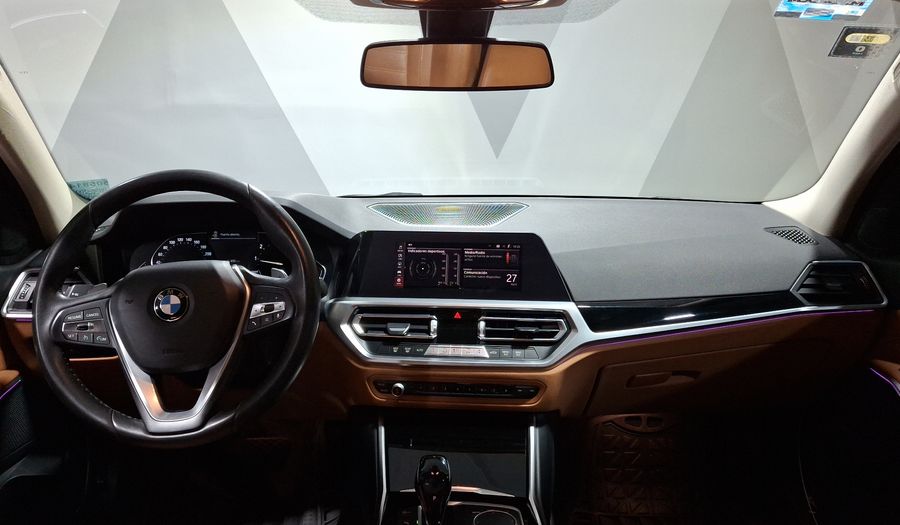 Bmw Serie 3 2.0 330I AUTO Sedan 2021