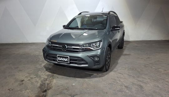 Volkswagen • Saveiro