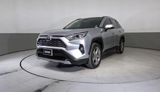 Toyota • RAV4