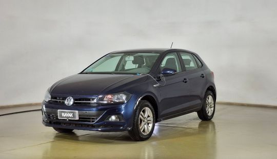 Volkswagen • Polo