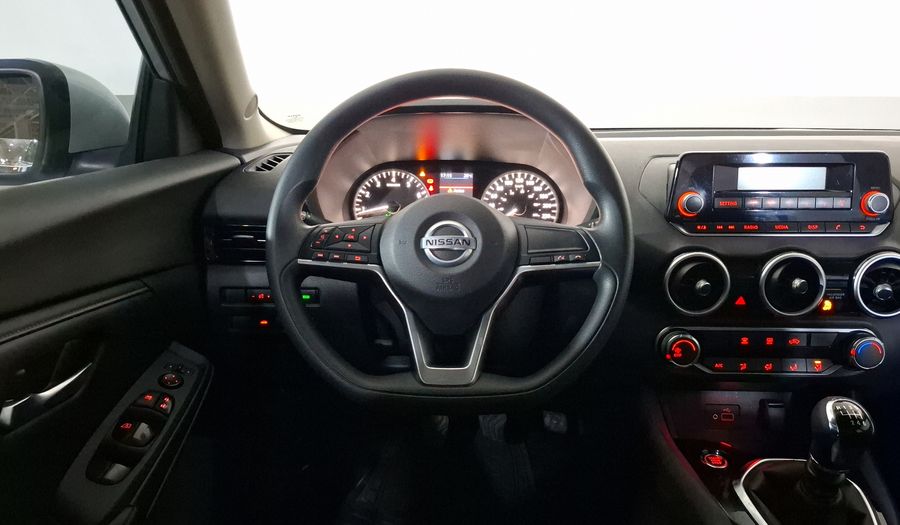 Nissan Sentra 2.0 SENSE Sedan 2020