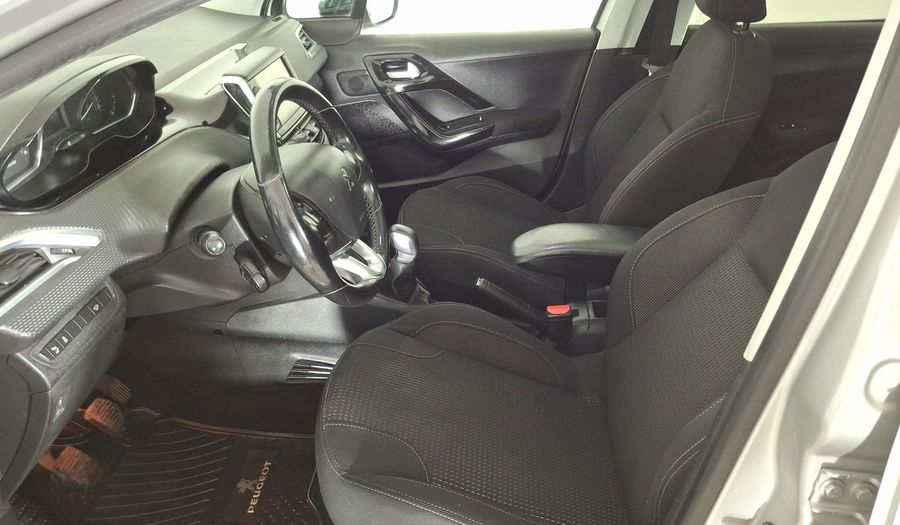 Peugeot 208 1.6 HDI 92 HP ALLURE PACK Hatchback 2017