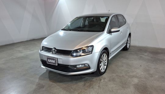 Volkswagen • Polo