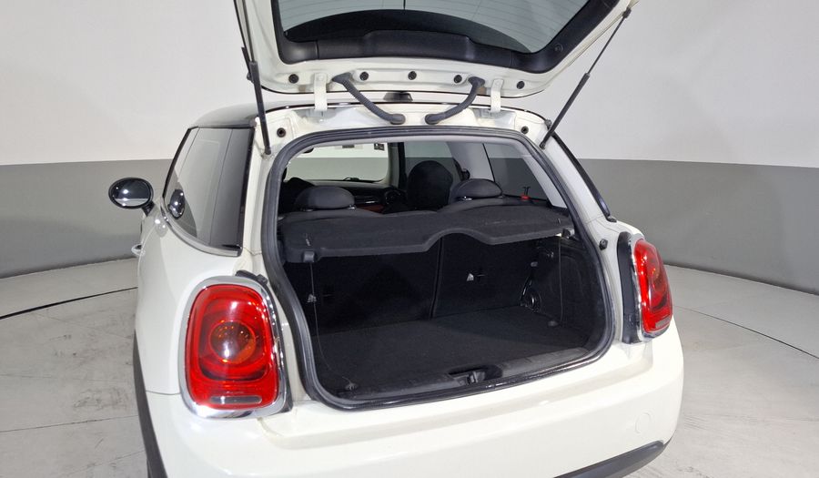 Mini Cooper 1.5 COOPER CHILI AT Hatchback 2016