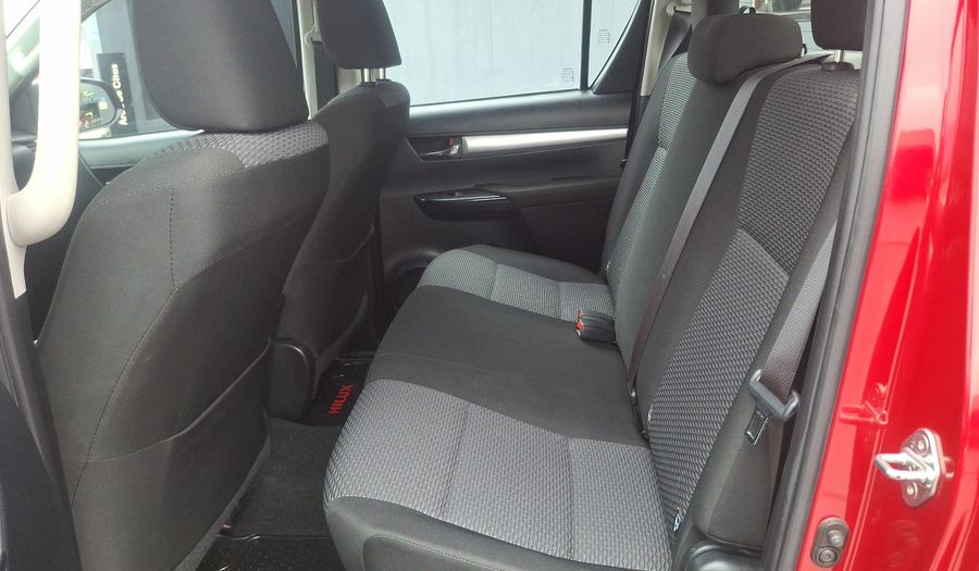 Toyota Hilux 2.7 SR Pickup 2018