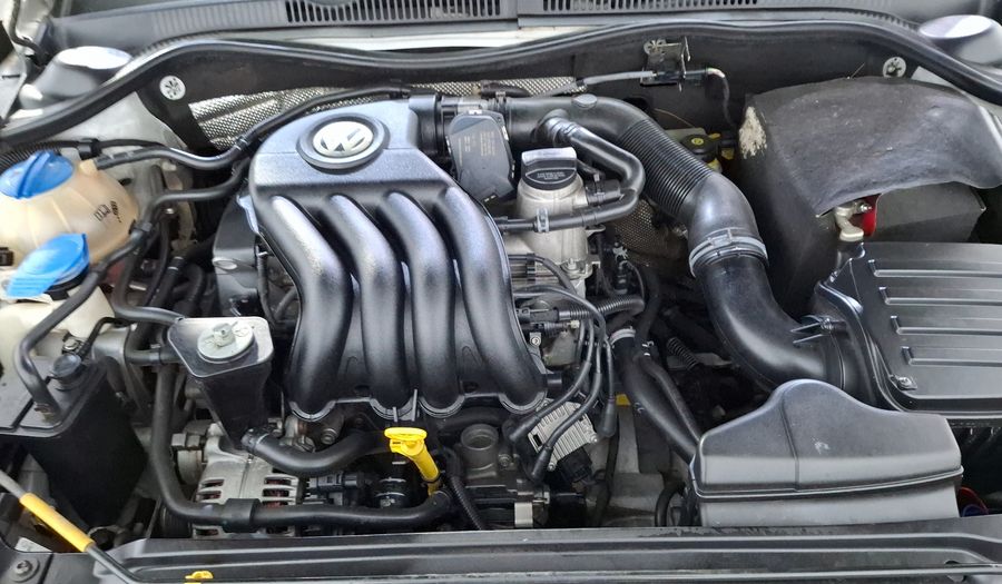 Volkswagen Jetta 2.0 MT Sedan 2016