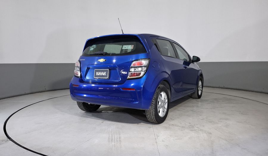 Chevrolet Sonic 1.6 AT K LT Hatchback 2017
