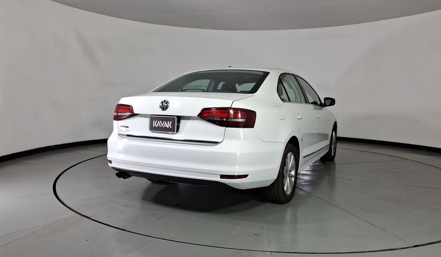 Volkswagen Jetta 2.5 COMFORTLINE TIP. BOLSAS AIRE DEL. Sedan 2018