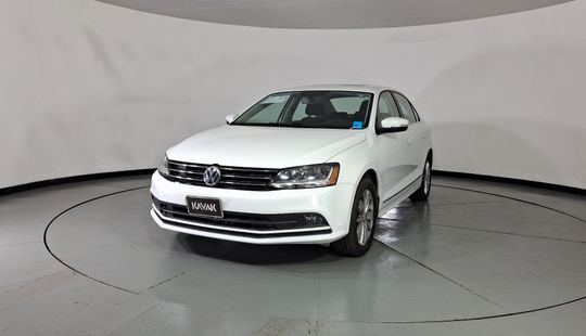 Volkswagen • Jetta