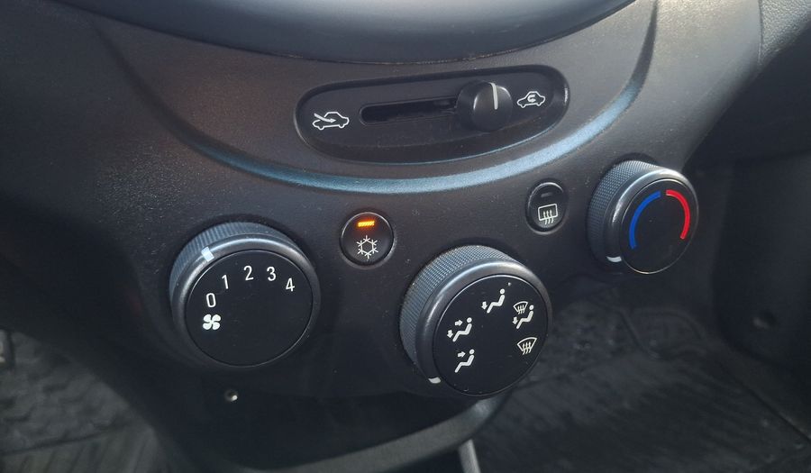 Chevrolet Spark 1.2 LT AC Sedan 2021