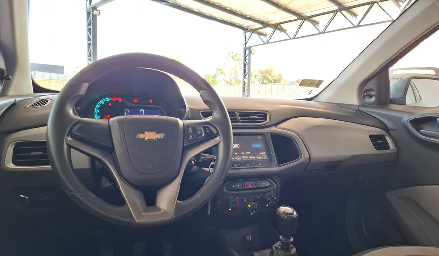 Chevrolet Onix 1.4 LT Hatchback 2016