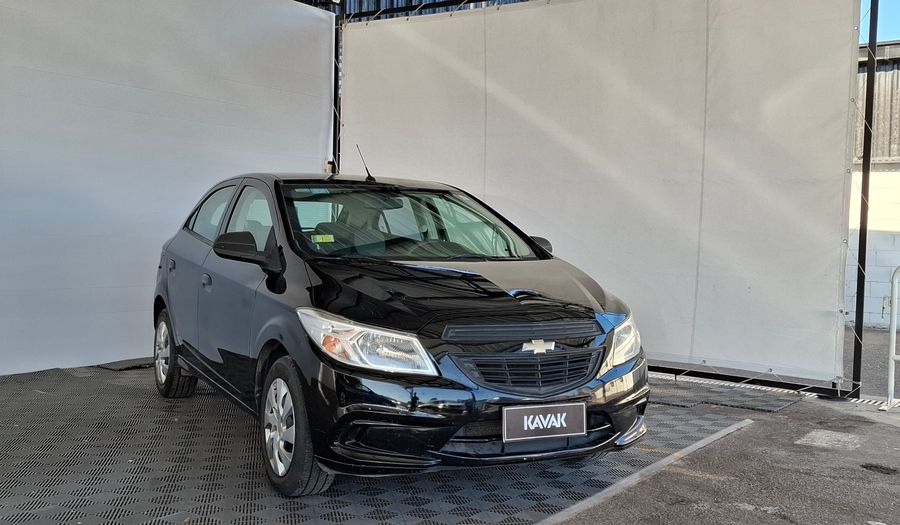 Chevrolet Onix 1.4 LT Hatchback 2016