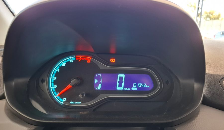 Chevrolet Onix 1.4 LT Hatchback 2016