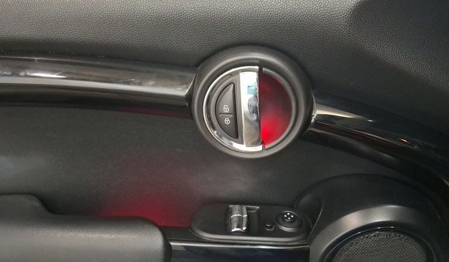 Mini Cooper 1.5 COOPER CHILI DCT Hatchback 2019