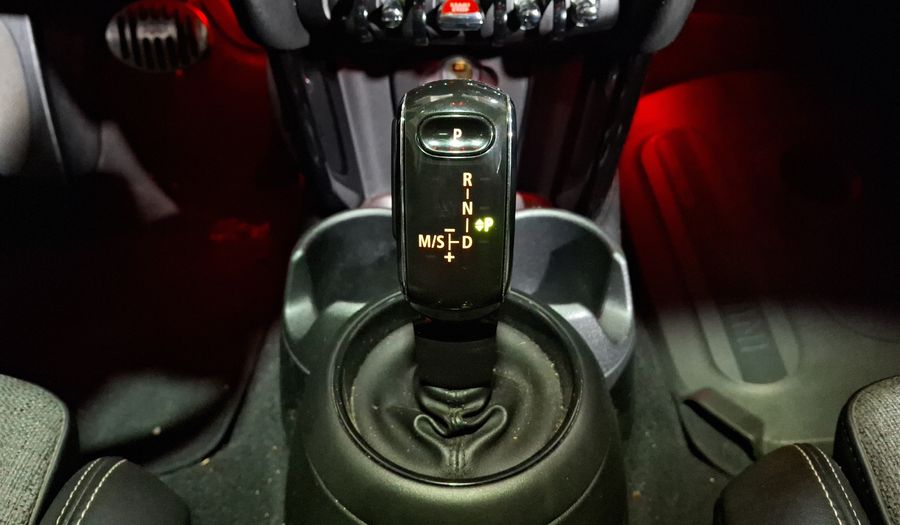 Mini Cooper 1.5 COOPER CHILI DCT Hatchback 2019