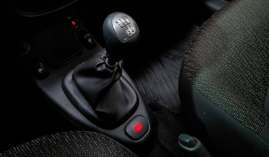 Renault Clio 1.1 CONFORT PLUS Hatchback 2014