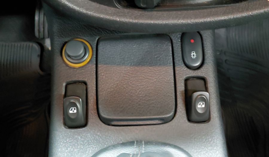 Renault Clio 1.1 CONFORT PLUS Hatchback 2014