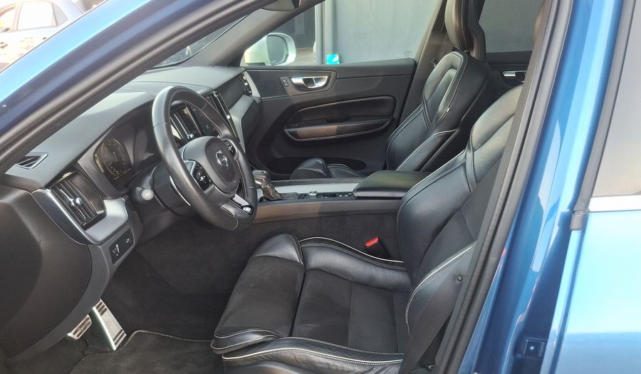 Volvo Xc60 2.0 T6 R-DESIGN AUTO 4WD Suv 2018