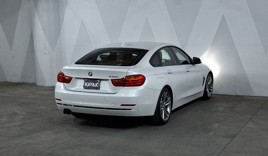 Bmw Serie 4 2.0 430IA SPORT LINE Hatchback 2017