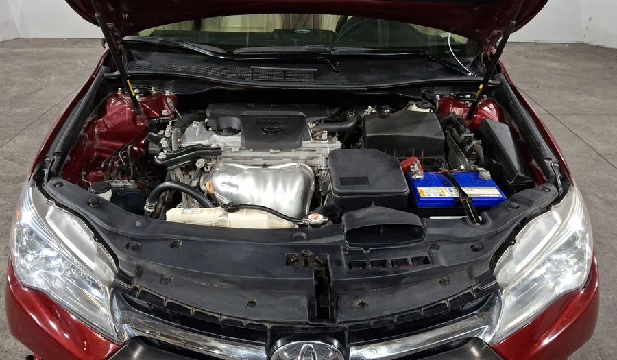 Toyota Camry 2.5 XLE NAVI L4 AT Sedan 2017