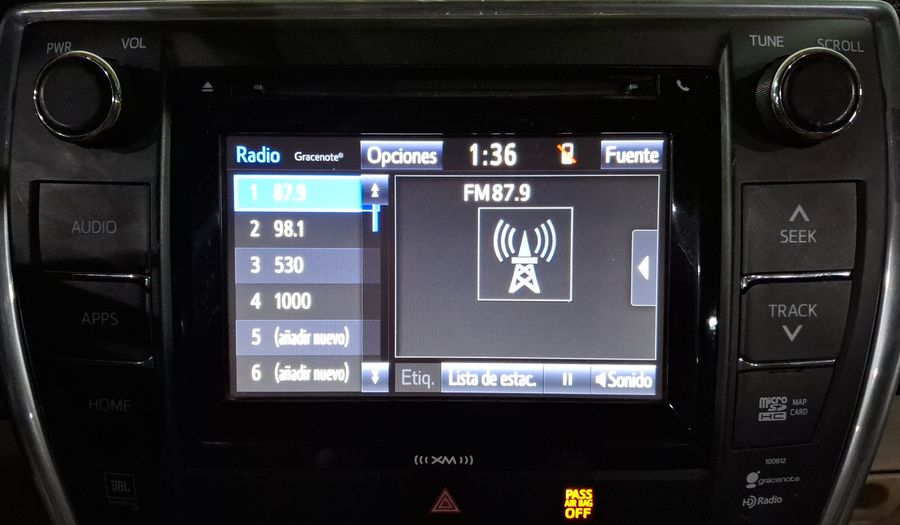 Toyota Camry 2.5 XLE NAVI L4 AT Sedan 2017