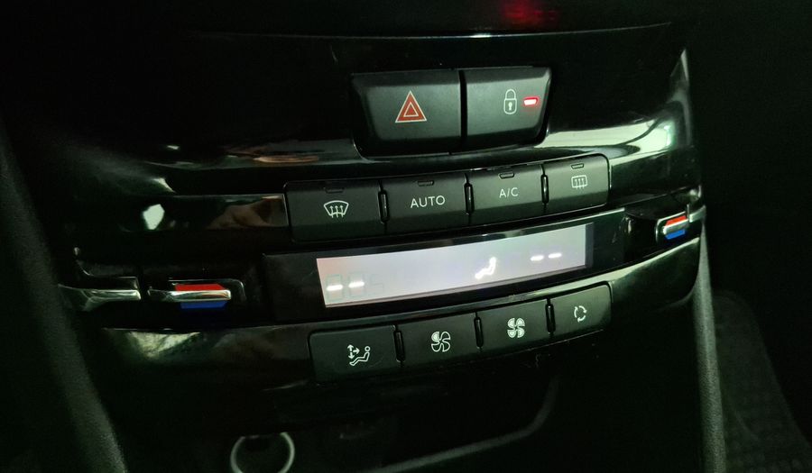 Peugeot 208 1.2 PURETECH 82 ACTIVE PACK Hatchback 2019