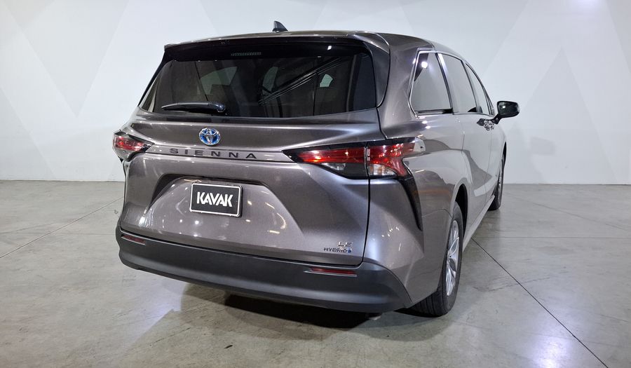 Toyota Sienna 2.5 HEV LE AUTO Minivan 2022