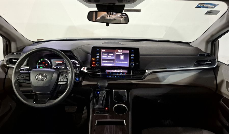 Toyota Sienna 2.5 HEV LE AUTO Minivan 2022