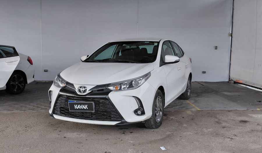 Toyota Yaris XLS