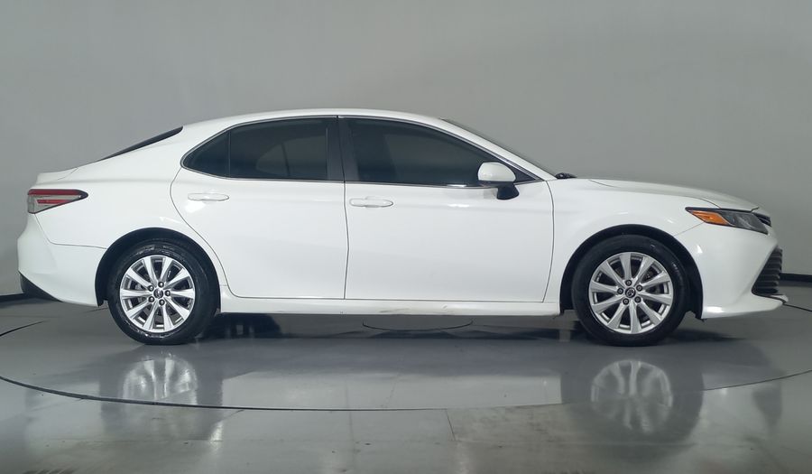 Toyota Camry 2.5 LE AUTO Sedan 2019