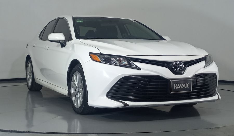 Toyota Camry 2.5 LE AUTO Sedan 2019
