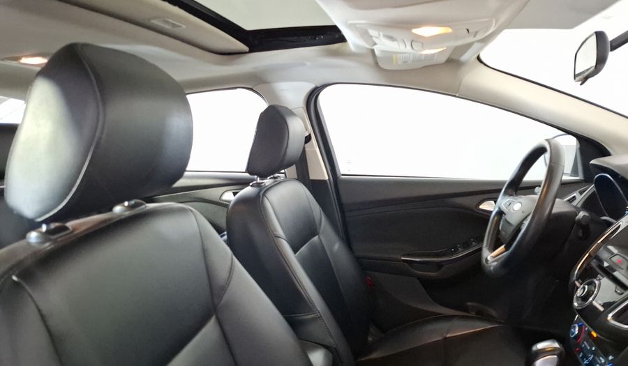 Ford Focus 2.0 TITANIUM AUTO Sedan 2017