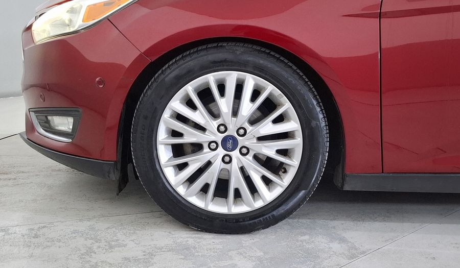 Ford Focus 2.0 TITANIUM AUTO Sedan 2017