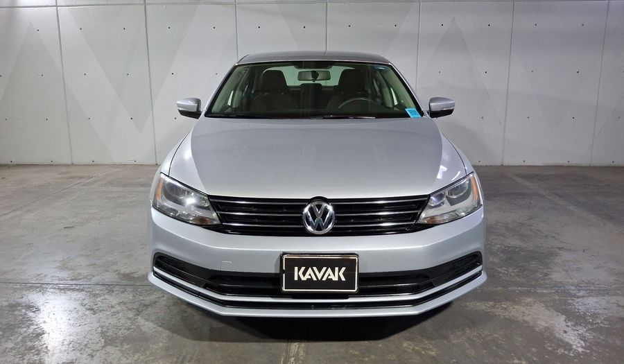 Volkswagen Jetta 2.5 TRENDLINE TIPTRONIC Sedan 2015