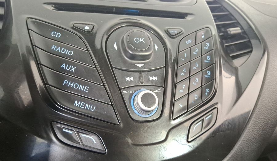 Ford Figo 1.5 FIGO TITANIUM AT Sedan 2017