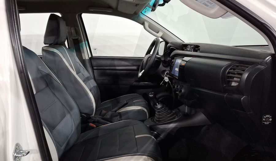 Toyota Hilux 2.7 SR DOBLE CABINA Pickup 2022