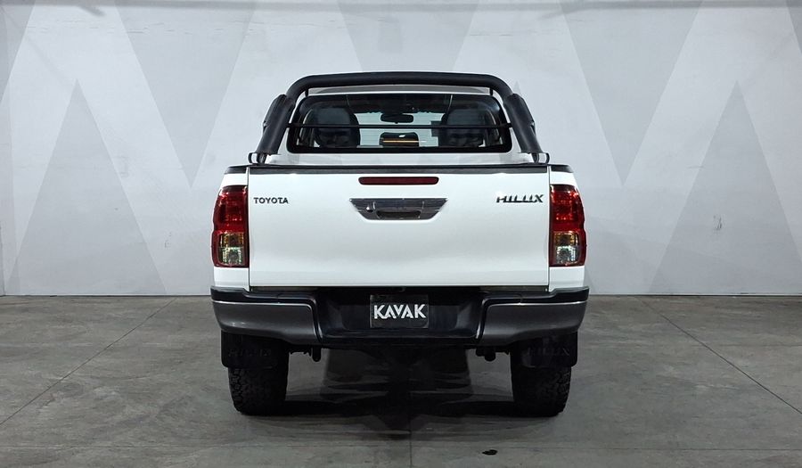 Toyota Hilux 2.7 SR DOBLE CABINA Pickup 2022