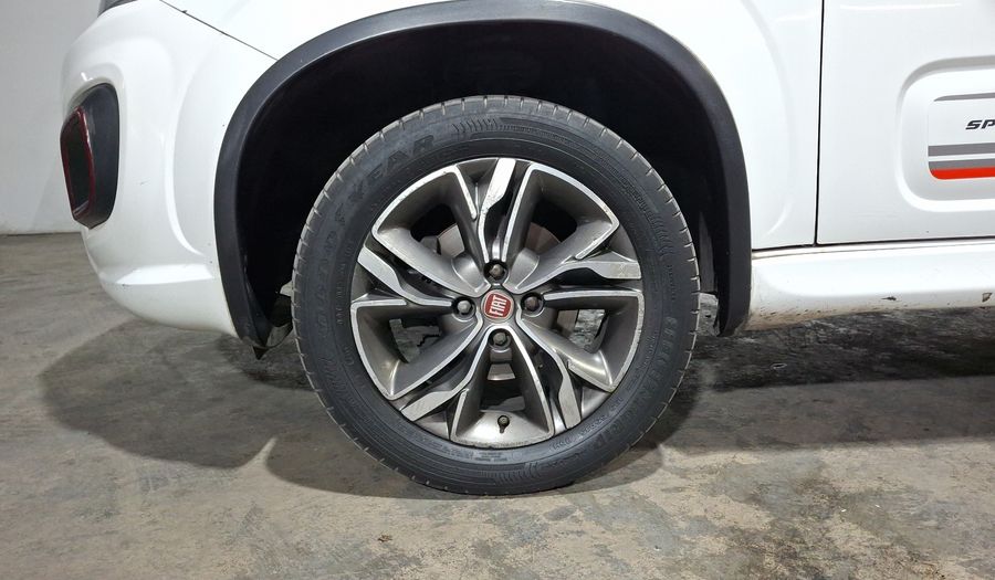 Fiat Uno 1.4 SPORTING Hatchback 2019