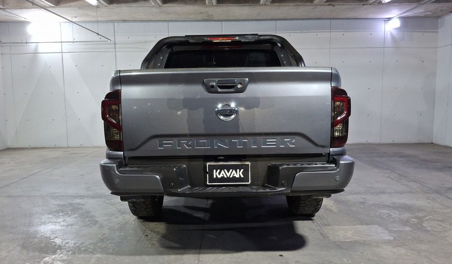 Nissan Frontier 2.5 PLATINUM LE AUTO Pickup 2022